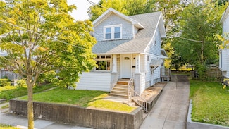 2089 13th St SW, Akron, OH 44314