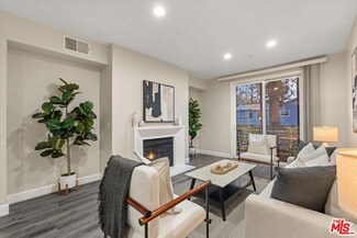 14412 Killion St Unit 103, Sherman Oaks, CA 91401