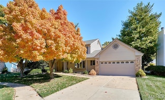 2128 Seven Oaks Dr, Saint Charles, MO 63303