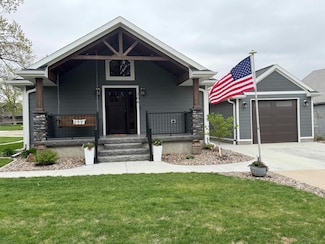 306 Oak St, Humphrey, NE 68642