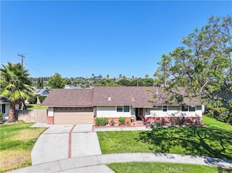 2709 N Dunfield St, Orange, CA 92865