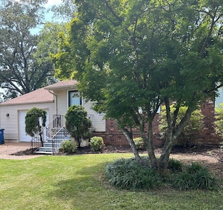 1131 Atlanta St, Florence, AL 35630