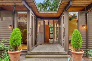 19013 53rd Ave NE, Lake Forest Park, WA 98155