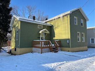 113 Cleveland St, Liverpool, NY 13088