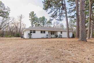 545 Cr 34980, Powderly, TX 75473