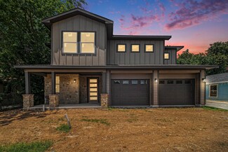 2705 E 12th St, Fort Worth, TX 76111