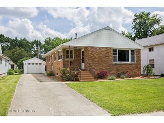 211 W North St, Dwight, IL 60420