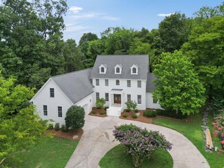8252 Rambling Rose Dr, Ooltewah, TN 37363
