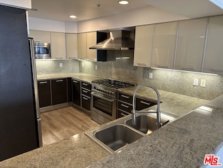 1319 N Detroit St Unit 3, Los Angeles, CA 90046