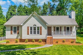 2053 Heidelbury Dr, Winston Salem, NC 27106