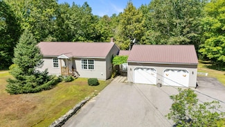 221 Job Rd, Standish, ME 04084
