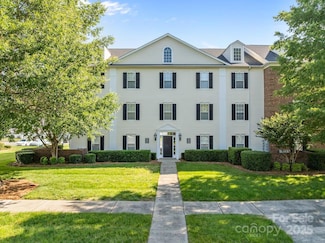 4024 Town Center Rd Unit 4024, Harrisburg, NC 28075