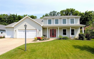 9602 Shorewood Trail, Fort Wayne, IN 46804