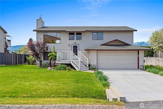 920 11th St NE, East Wenatchee, WA 98802