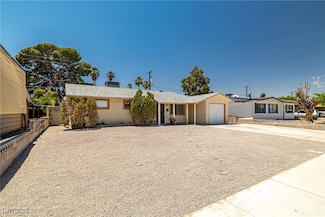 5817 Glen Eagles Ln, Las Vegas, NV 89108