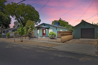 417 S Jefferson St, Modesto, CA 95351