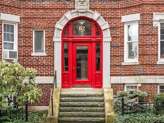 82 Browne St Unit 1, Brookline, MA 02446
