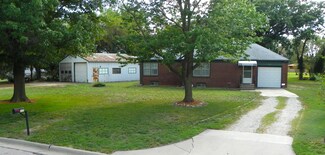 219 S Evergreen Ln, Wichita, KS 67209