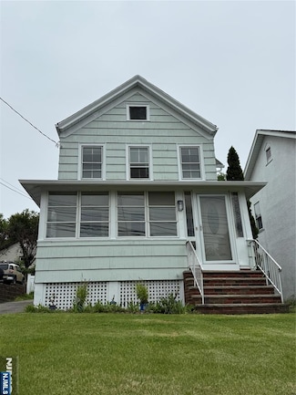 128 Prospect St, Midland Park, NJ 07432