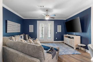 7281 Majestic Blvd, Navarre, FL 32566