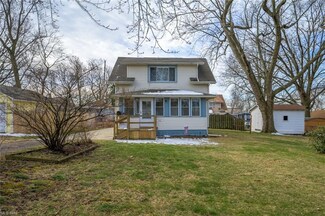 746 Bettes Ave, Akron, OH 44310
