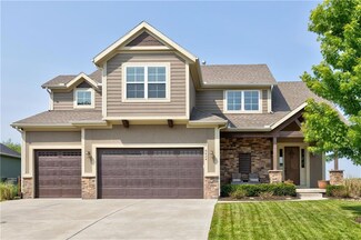 8424 Redbird St, Shawnee, KS 66227