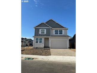 352 W 17th St, Lafayette, OR 97127
