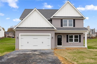 429 Freedom Ct, Easton, PA 18040