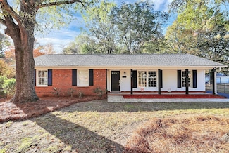 7118 April Ridge Ln, Charlotte, NC 28215