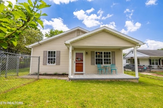 4737 Carver Rd, Knoxville, TN 37918