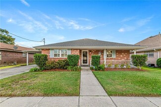 4712 Bissonet Dr, Metairie, LA 70003