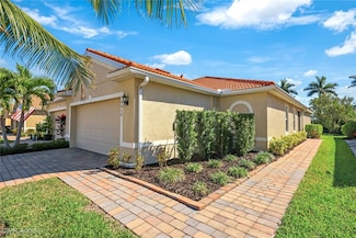 4418 Dutchess Park Rd, Fort Myers, FL 33916