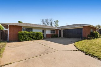 103 Cherrywood Dr, Midwest City, OK 73110