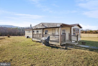 244 Muddy Rd, Augusta, WV 26704