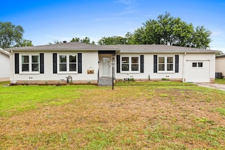 1318 N 61st St, Waco, TX 76710