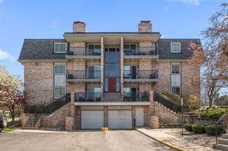 205 W Joliet St Unit 208, Schererville, IN 46375