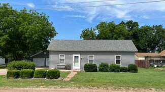 1310 Fairbanks St, Ellsworth, KS 67439