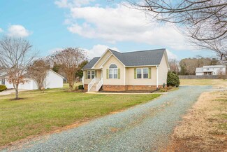 4720 Hopewood Dr, Graham, NC 27253