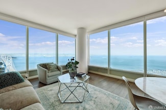 425 1st St Unit 4402, San Francisco, CA 94105