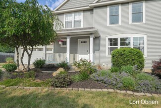 718 Reece Ct SE Unit 13, Lowell, MI 49331