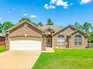 1019 Evening Sunset Cir, Redfield, AR 72132