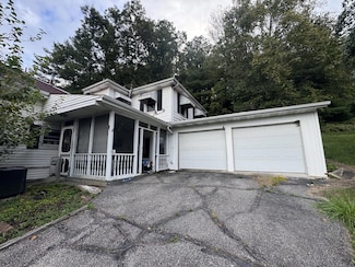 115 Goodwill Rd, Huntington, WV 25704