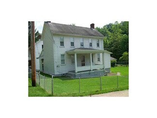 110 Elwell St, Fayette City, PA 15438