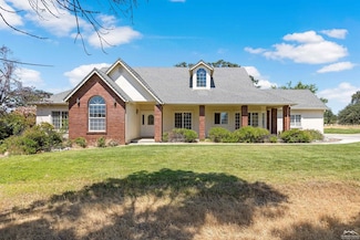 13945 Noble Oaks Dr, Red Bluff, CA 96080