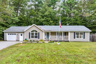 29 Estates Rd, Middleton, NH 03887