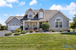 9316 N Pond Ct, Sylvania, OH 43560