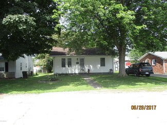 808 9th St, Carrollton, KY 41008