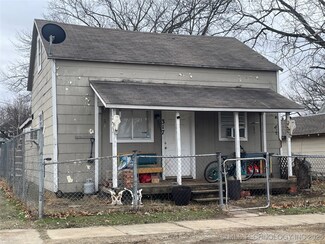 317 E 9th St, Bartlesville, OK 74003