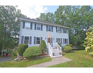 10 Scotland Heights Rd, Haverhill, MA 01832