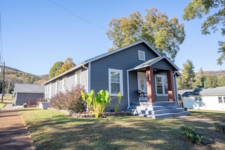 618 Elm Ave, South Pittsburg, TN 37380